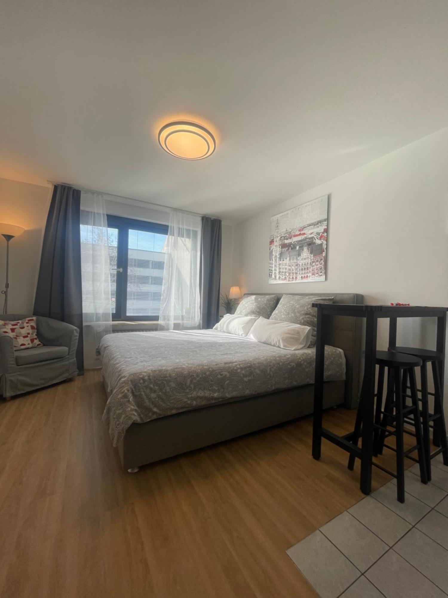 Apartment At Station Munich